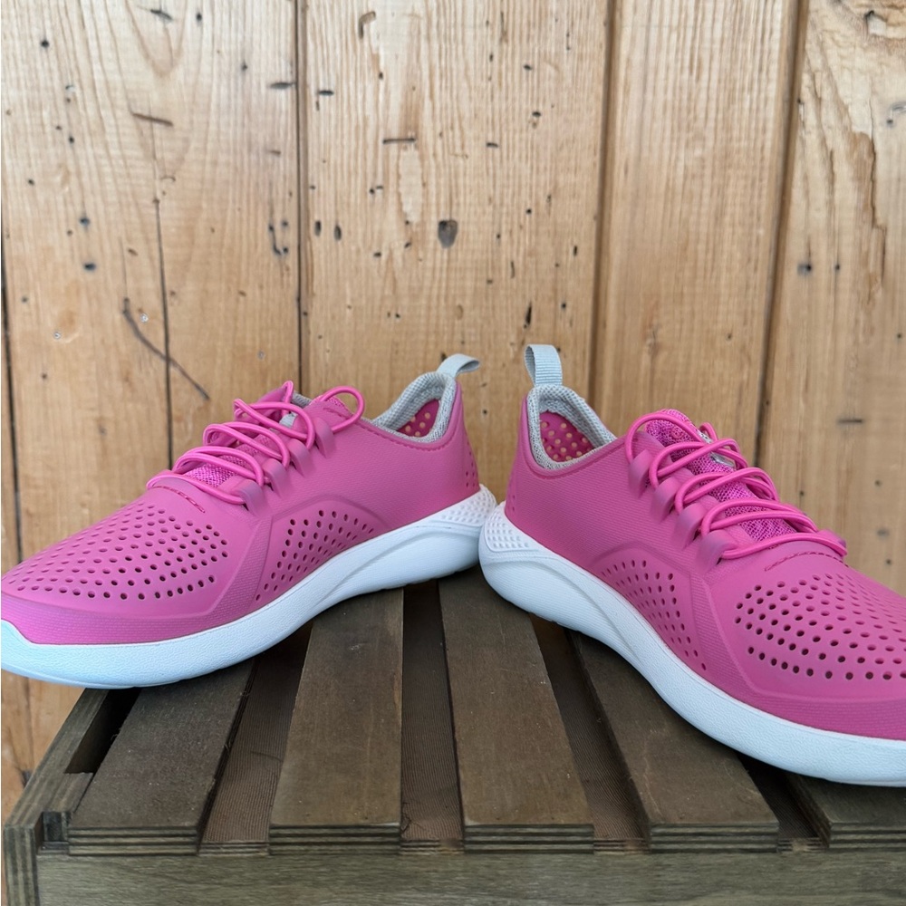 Crocs Shoes Kid's Size J4 Women’s Size 6 Literide Pacer Pink Sneaker Lightweight - Picture 4 of 9